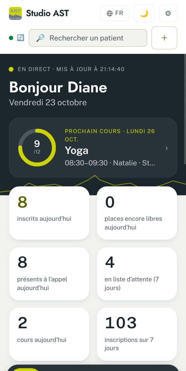 L’accueil du studio : prochain cours, inscrits, places libres et présence réelle